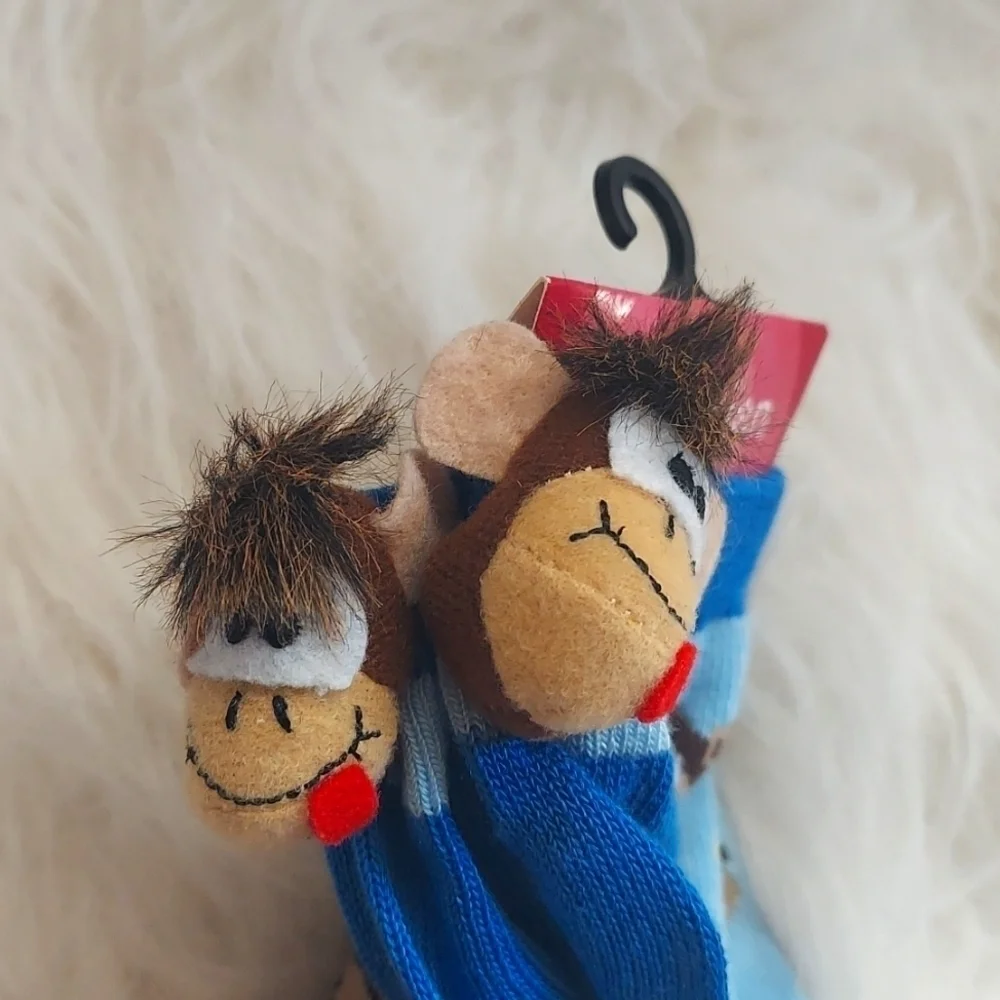 Xhilaration monkey socks with 3D plush head - size 4-10